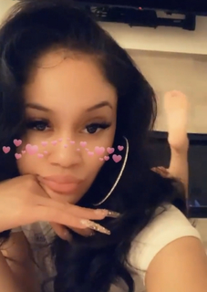 Saweetie feet photo thumbnail