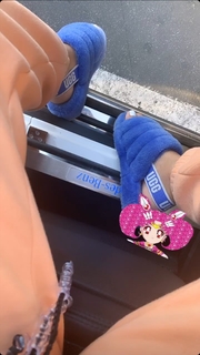 Saweetie feet photo thumbnail