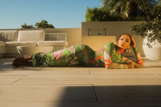 Saweetie feet photo thumbnail