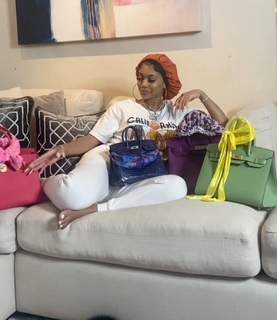Saweetie feet photo thumbnail