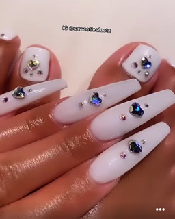 Saweetie feet photo thumbnail