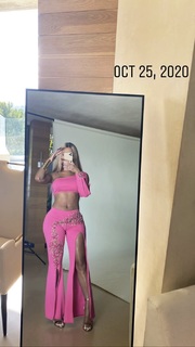 Saweetie feet photo thumbnail