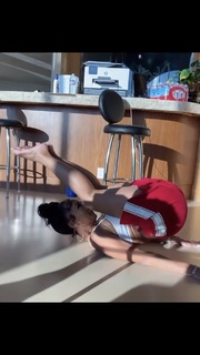 Saweetie feet photo thumbnail