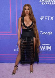 Saweetie feet photo thumbnail