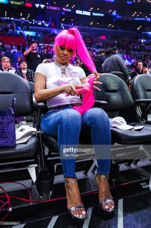 Saweetie feet photo thumbnail