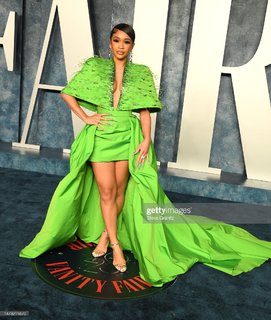 Saweetie feet photo thumbnail