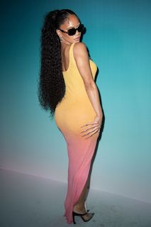 Saweetie feet photo thumbnail