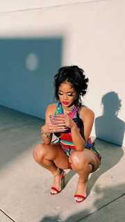 Saweetie feet photo thumbnail