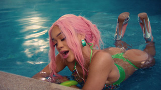 Saweetie feet photo thumbnail