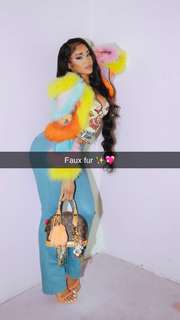 Saweetie feet photo thumbnail