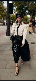 Saweetie feet photo thumbnail