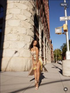 Saweetie feet photo 7