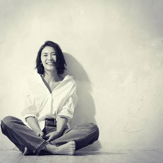 Sayaka Akimoto feet photo 5