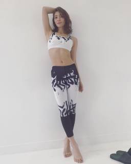 Sayaka Akimoto feet photo 15
