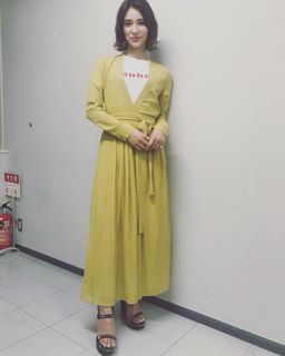 Sayaka Akimoto feet photo 8