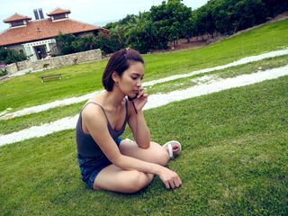 Sayaka Akimoto feet photo 2
