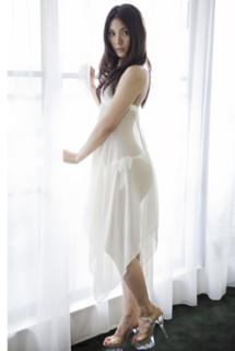 Sayaka Akimoto feet photo 2