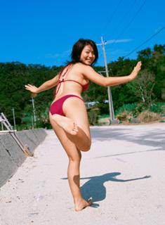 Sayaka Isoyama feet photo 7