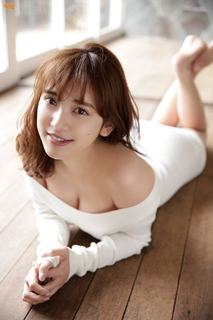 Sayaka Tomaru feet photo thumbnail