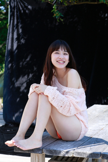 Sayaka Tomaru feet photo thumbnail