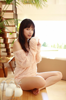 Sayaka Tomaru feet photo thumbnail