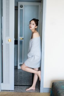 Sayaka Tomaru feet photo thumbnail