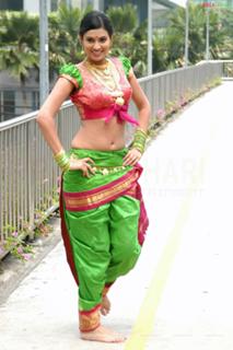 Sayali Bhagat feet photo 14
