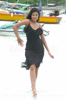 Sayali Bhagat feet photo 7