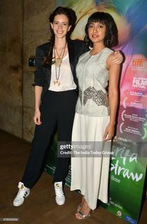 Sayani Gupta feet photo 4
