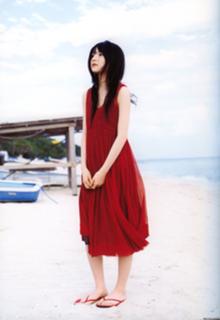 Sayumi Michishige feet photo 7