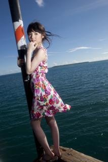 Sayumi Michishige feet photo 10