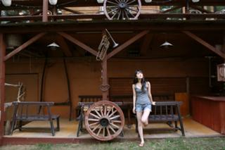 Sayumi Michishige feet photo 1