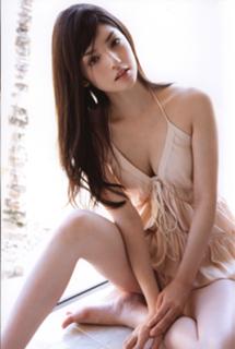 Sayumi Michishige feet photo 11