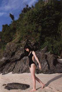 Sayumi Michishige feet photo 7