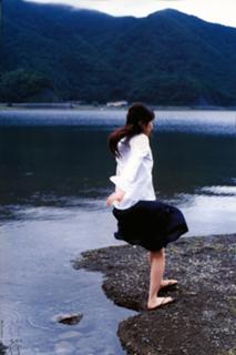 Sayumi Michishige feet photo 12