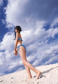 Sayumi Michishige feet photo 9