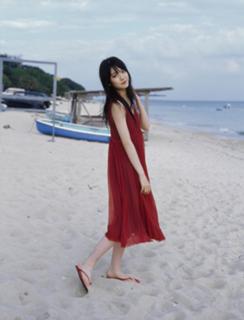 Sayumi Michishige feet photo 17