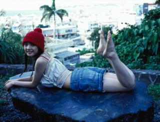 Sayumi Michishige feet photo 15