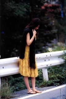 Sayumi Michishige feet photo 5