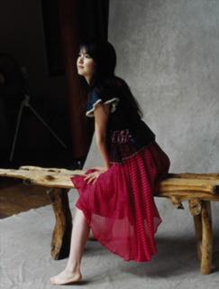 Sayumi Michishige feet photo 7