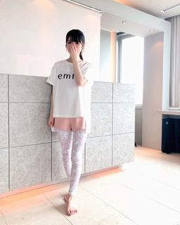 Sayumi Michishige feet photo 16