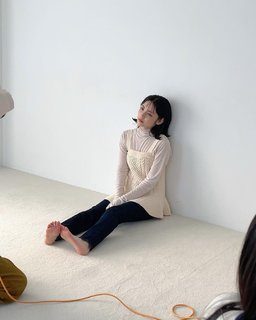 Sayumi Michishige feet photo 3