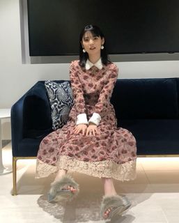 Sayumi Michishige feet photo 14