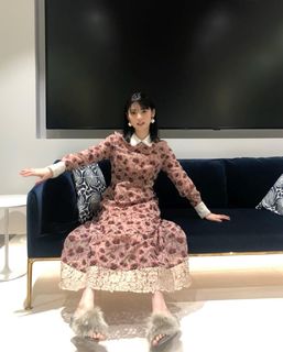 Sayumi Michishige feet photo 11