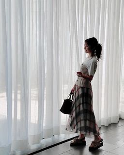 Sayumi Michishige feet photo 13