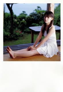 Sayumi Michishige feet photo 19