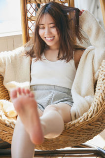 Sayuri Date feet photo 12