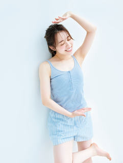 Sayuri Date feet photo 7