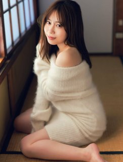 Sayuri Date feet photo 13