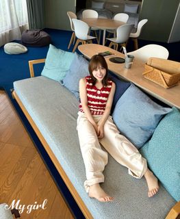 Sayuri Date feet photo 4